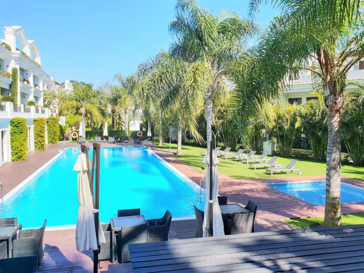 Luxury Apartment Frontal To The Sea In Estepona Doncella Beach מראה חיצוני תמונה