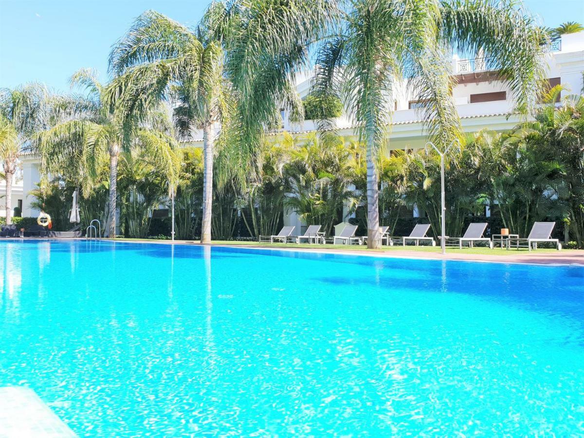 Luxury Apartment Frontal To The Sea In Estepona Doncella Beach מראה חיצוני תמונה