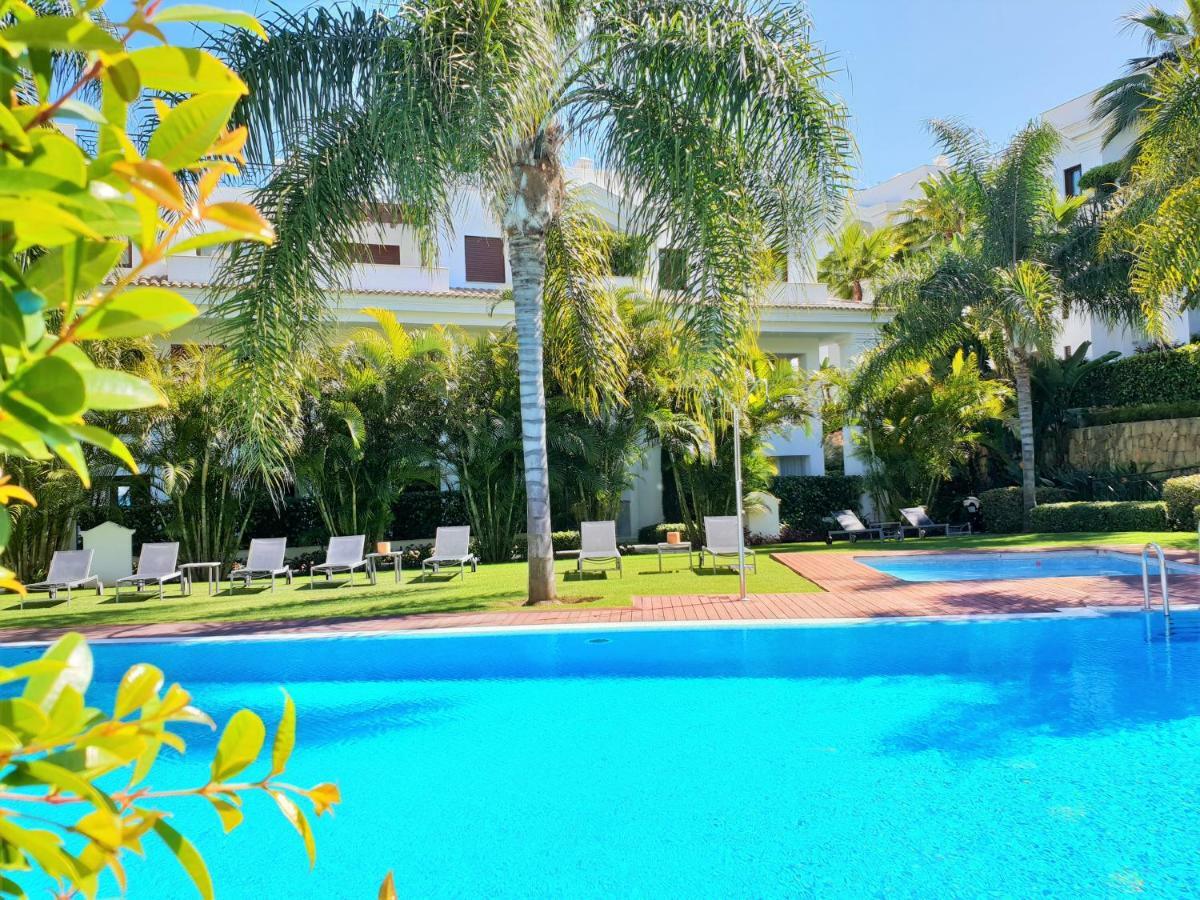 Luxury Apartment Frontal To The Sea In Estepona Doncella Beach מראה חיצוני תמונה
