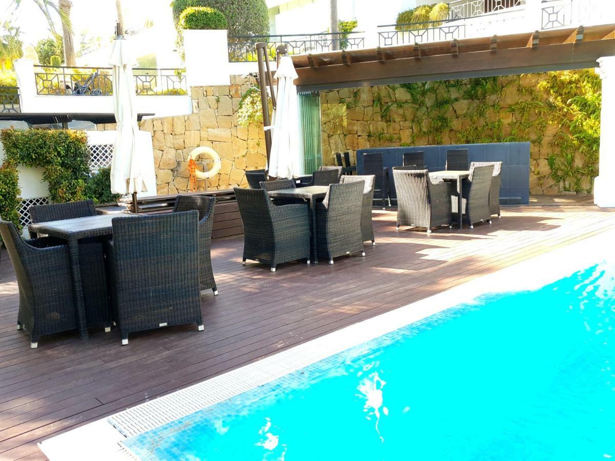Luxury Apartment Frontal To The Sea In Estepona Doncella Beach מראה חיצוני תמונה
