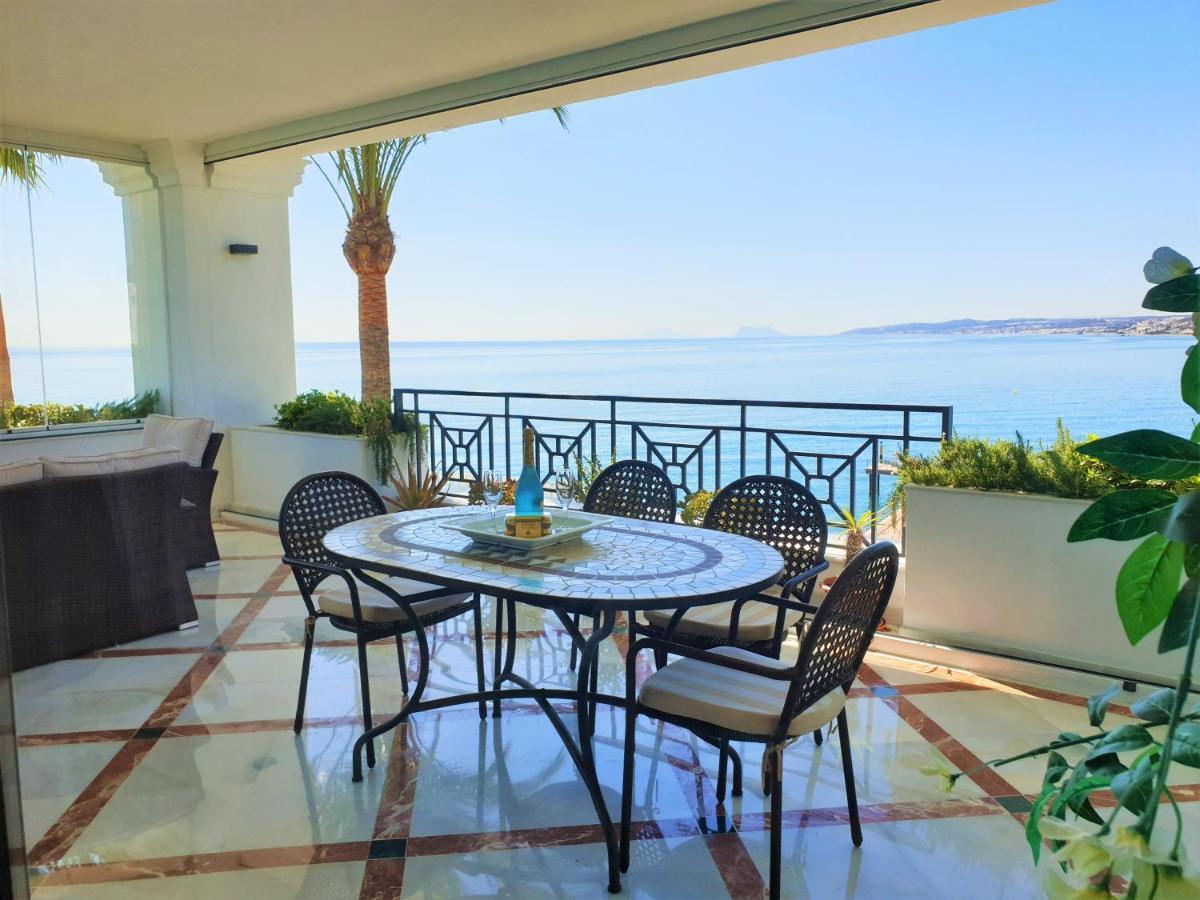Luxury Apartment Frontal To The Sea In Estepona Doncella Beach מראה חיצוני תמונה
